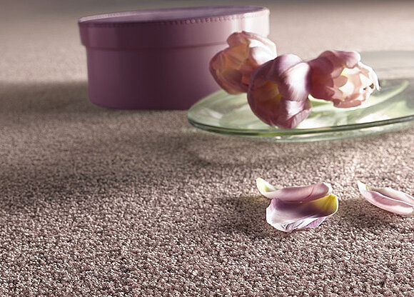 COCO - Teppichboden und Teppiche mit edlem Glanz und in attraktiver Farbvielfalt.